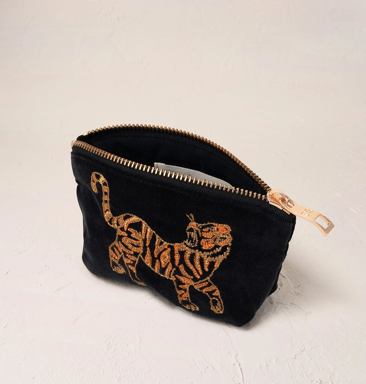 Heliotique Wild Tiger Coin Purse - Black
