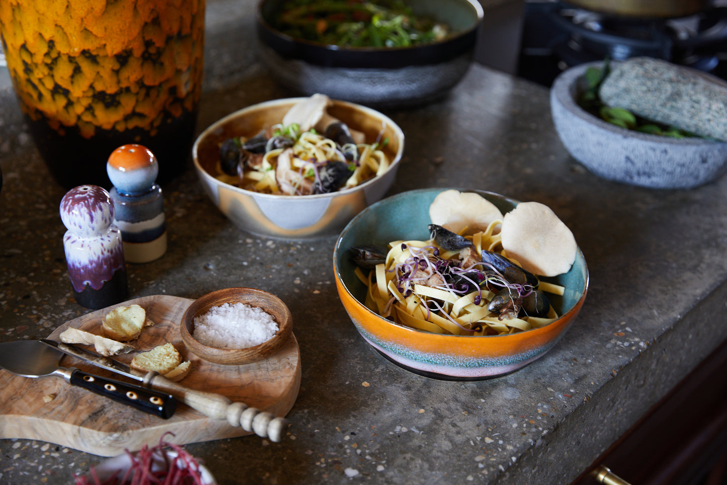 Heliotique | HKLIVING 70's Ceramic Pasta Bowls - Set of 2