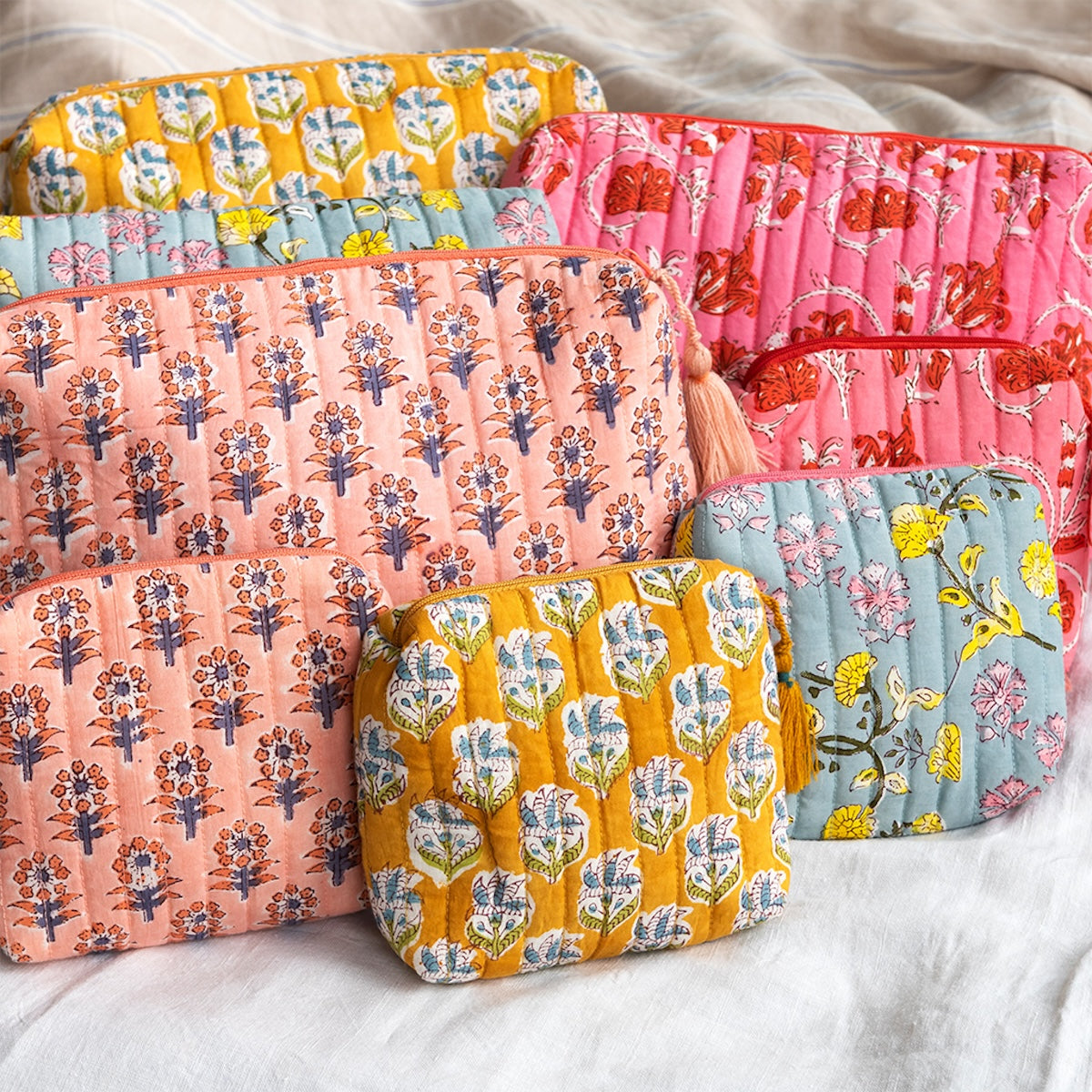 Heliotique Floral Cotton Wash Bag - Kimaya