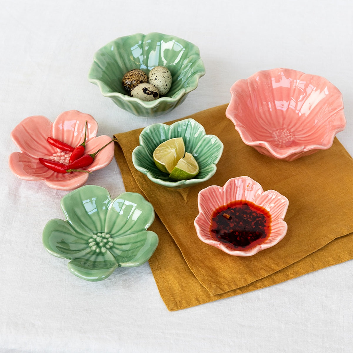 Heliotique | Rex London Ceramic Flower Bowl 13cm - Green