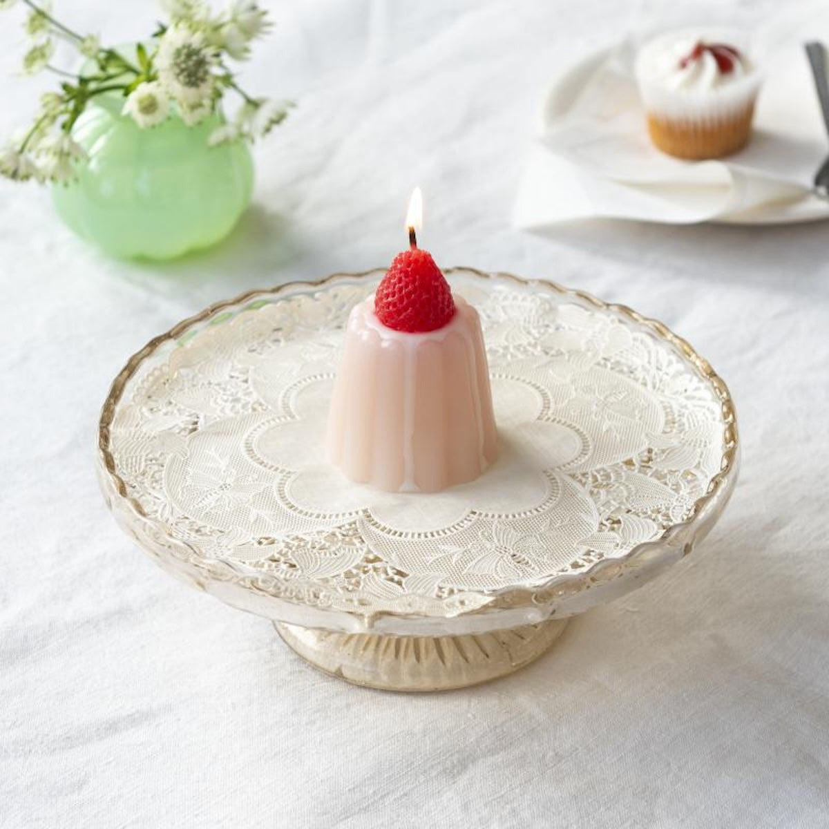 Heliotique Sweet Treat Candle - Strawberry Jelly