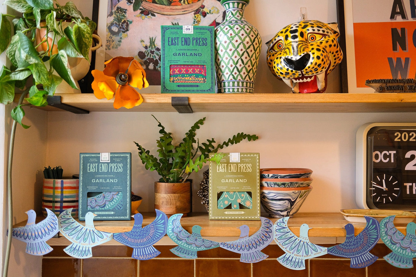 Heliotique Screen Printed Concertina Garland - Peaces Doves