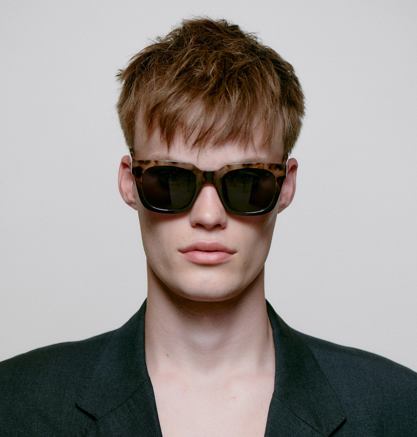 Heliotique Nancy Sunglasses - Coquina / Grey Transparent