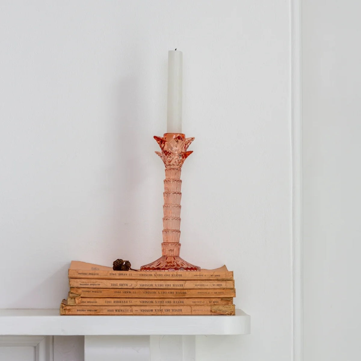 Heliotique Montebello Glass Candlestick - Rose