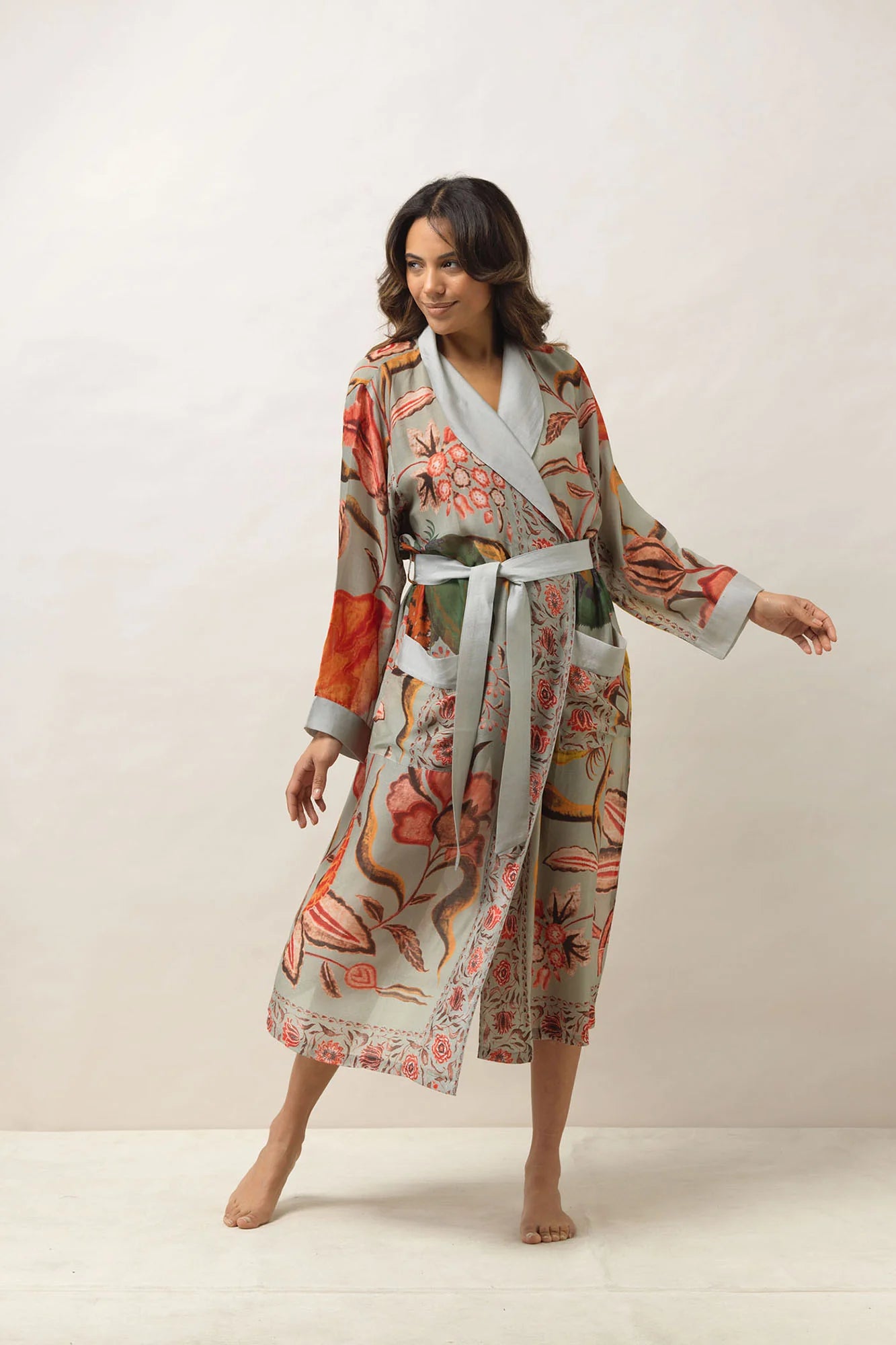 Heliotique Joy Gown - Grey