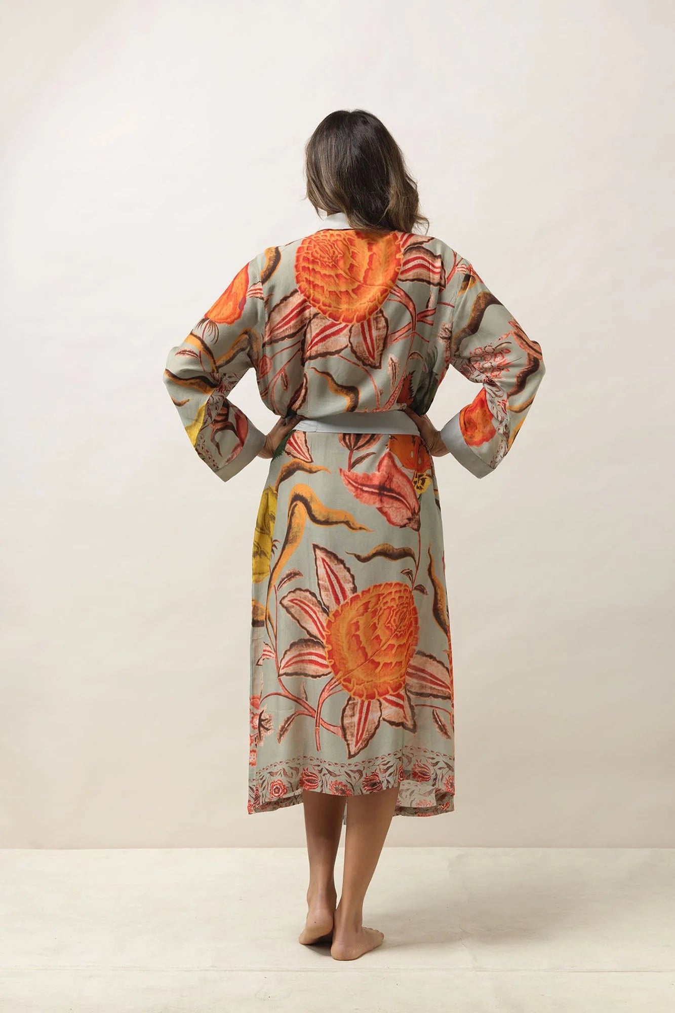 Heliotique Joy Gown - Grey