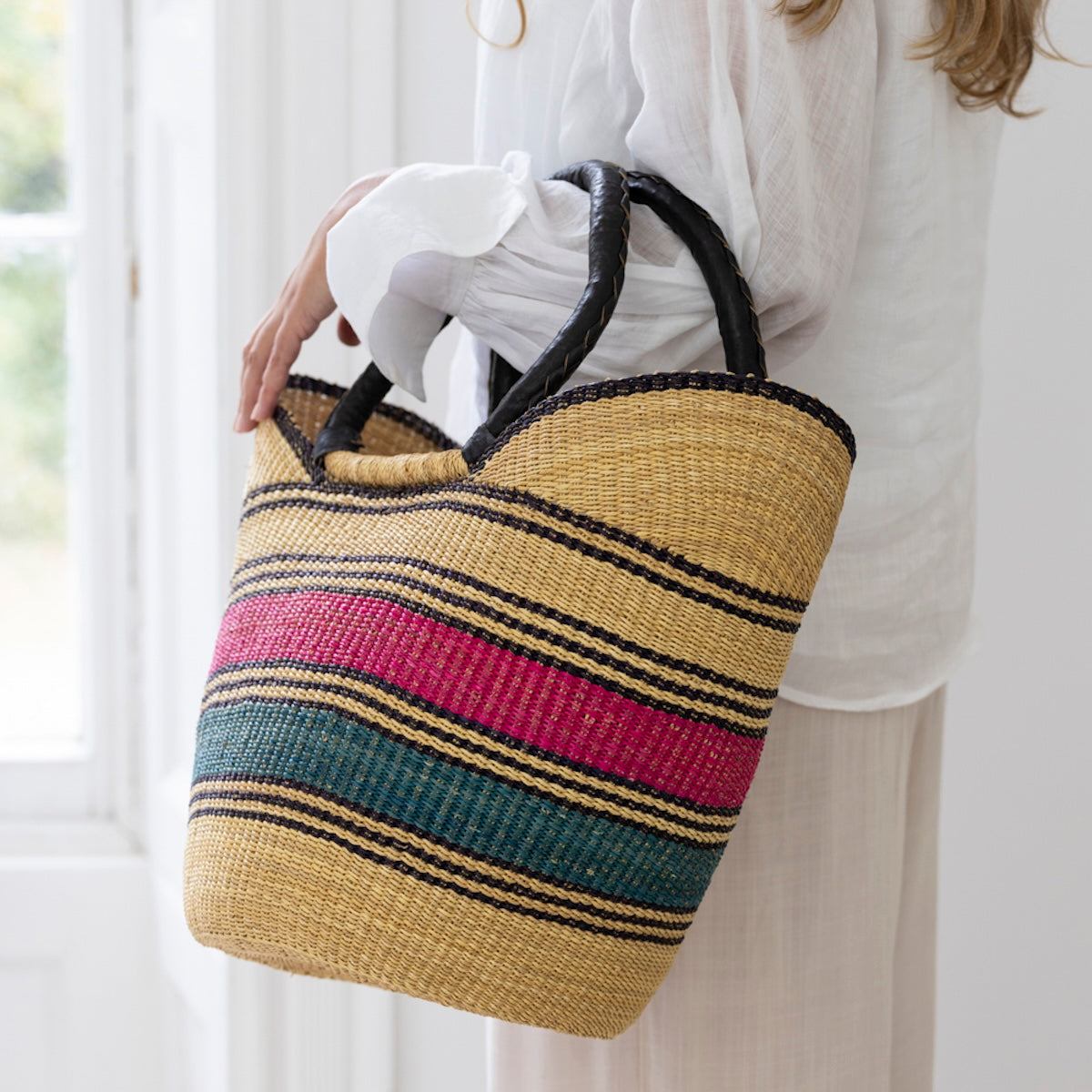 Grand Illusions | Handwoven Shopping Basket - Tema