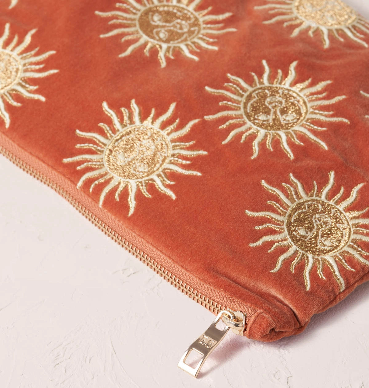 Heliotique | Elizabeth Scarlett Sun Goddess Everyday Pouch - Rust