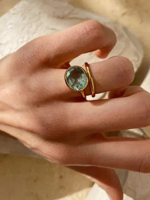 Heliotique | Shyla Oval Chunky Ring - Soft Green