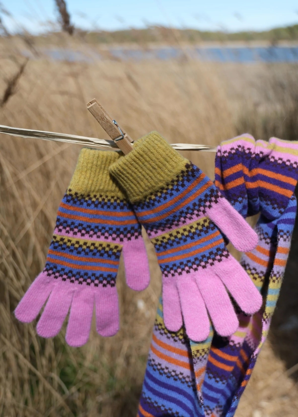 Heliotique | Quinton Chadwick Patterned Lambswool Gloves - Quartz