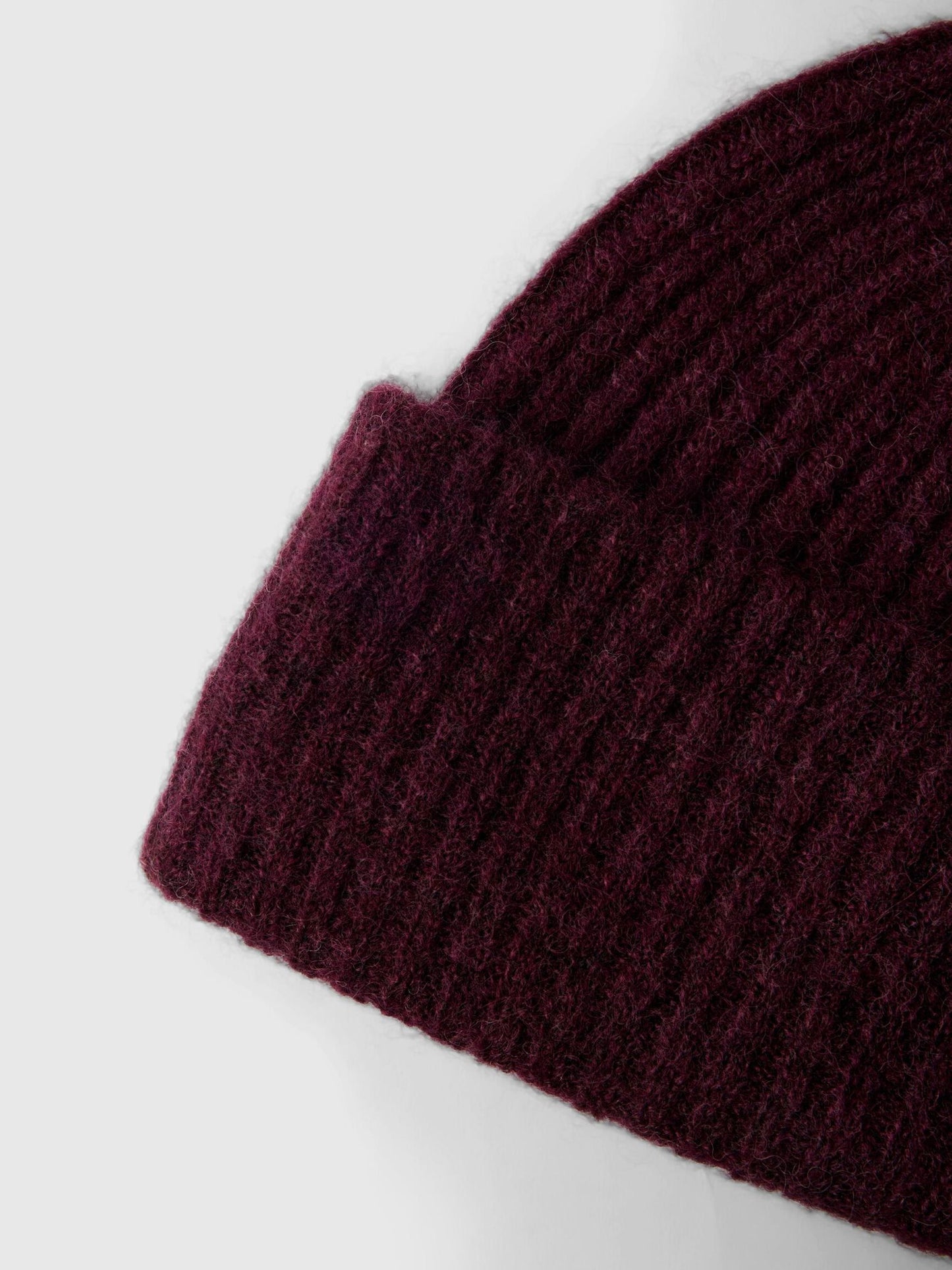 Heliotique | Selected Femme Wool Blend Beanie - Fig