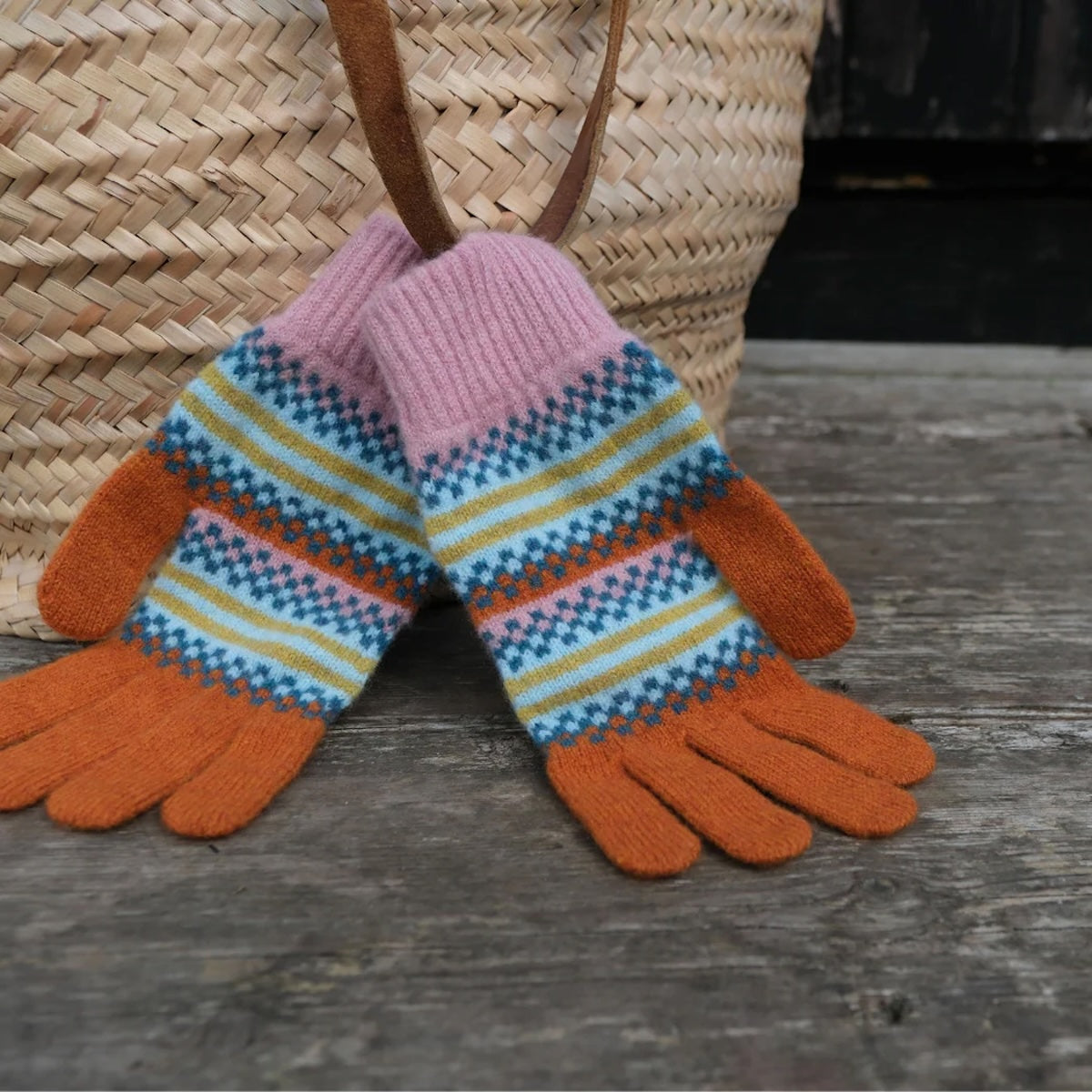 Heliotique | Quinton + Chadwick Patterned Lambswool Gloves