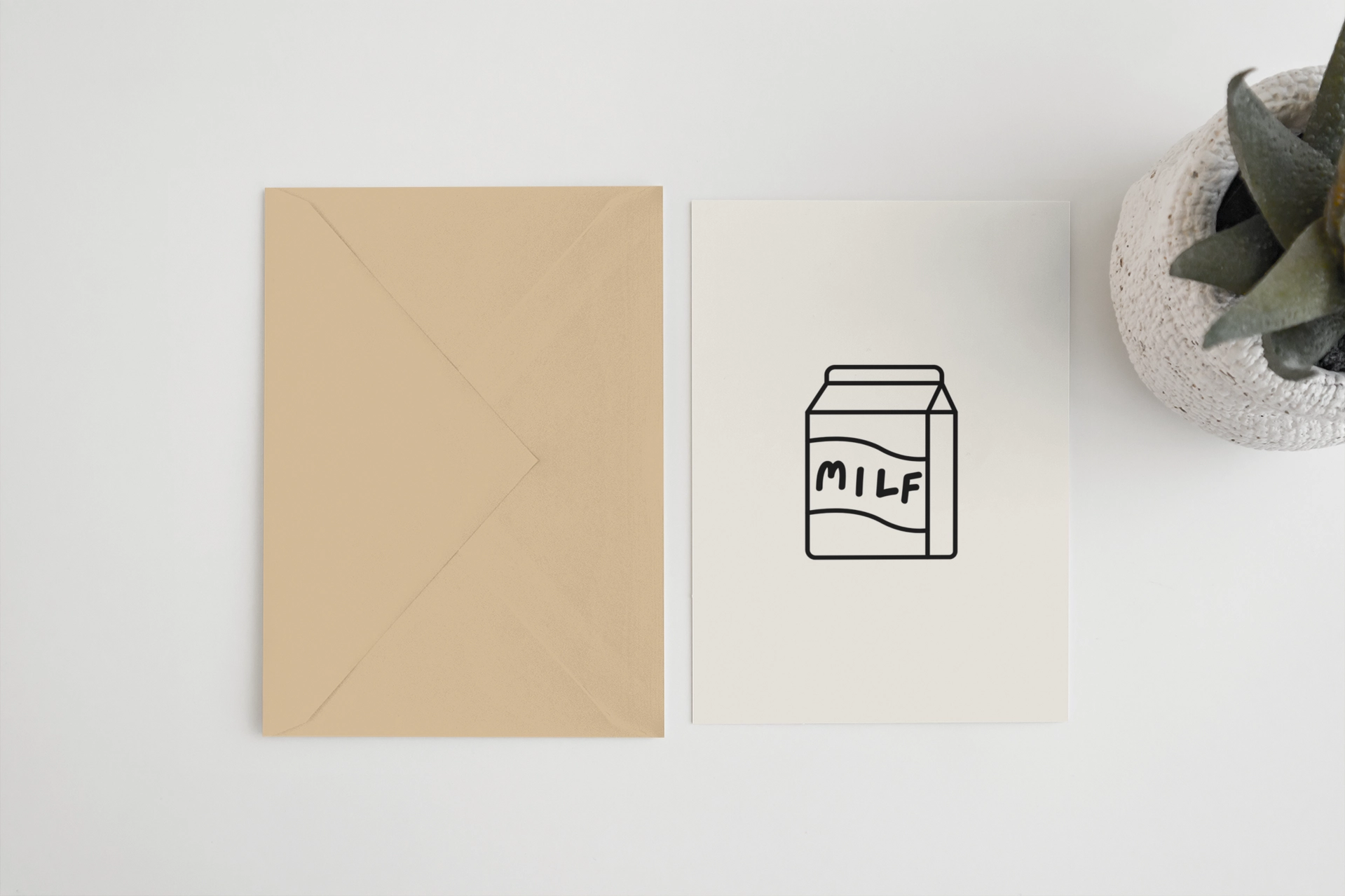 Heliotique MILF Card