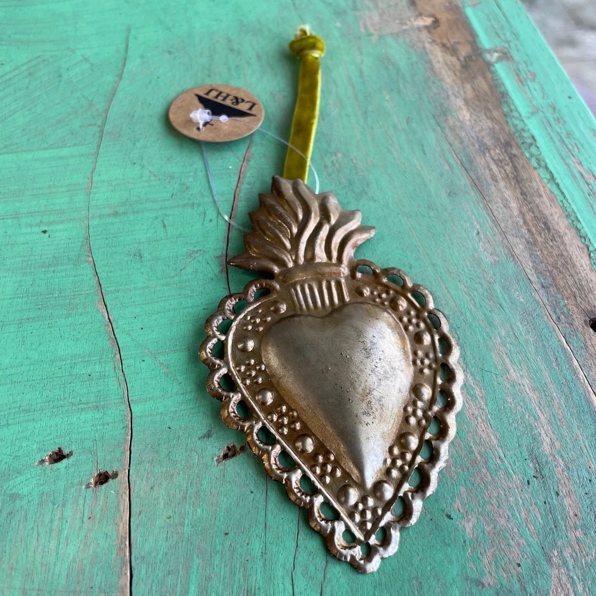 Heliotique | Ex Voto Sacred Heart Ornament - Cut Out