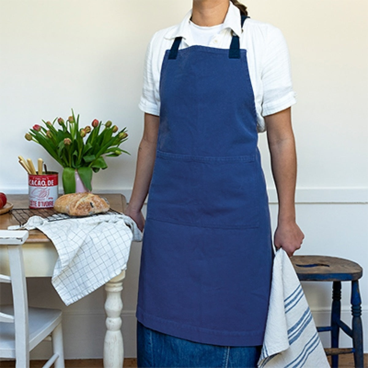 Two-Tone Utility Apron - Indigo Blue
