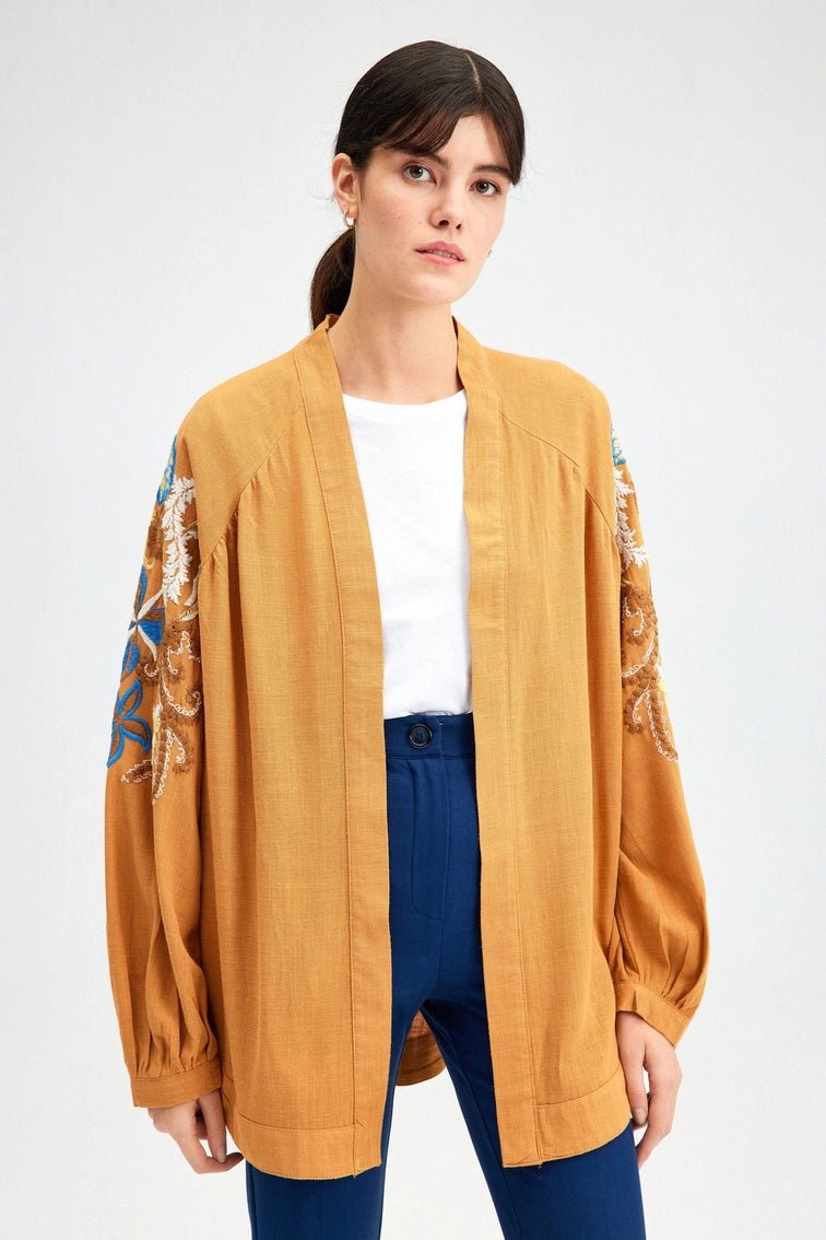 Heliotique | Embroidered Linen Kimono Jacket - Sage Green