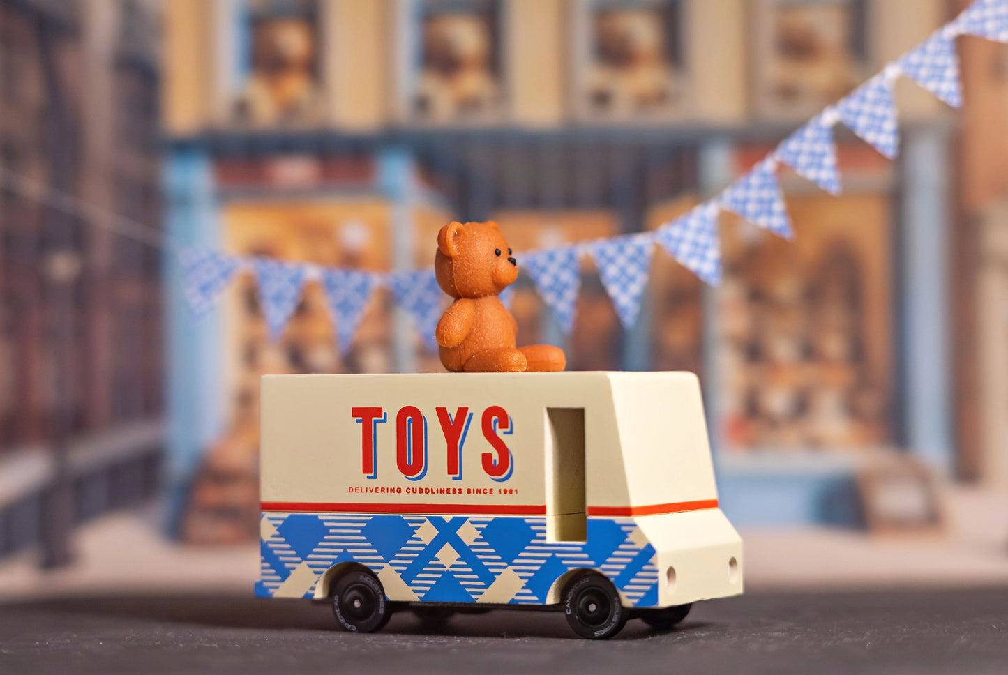 Heliotique Candyvan - Teddy Toy Van