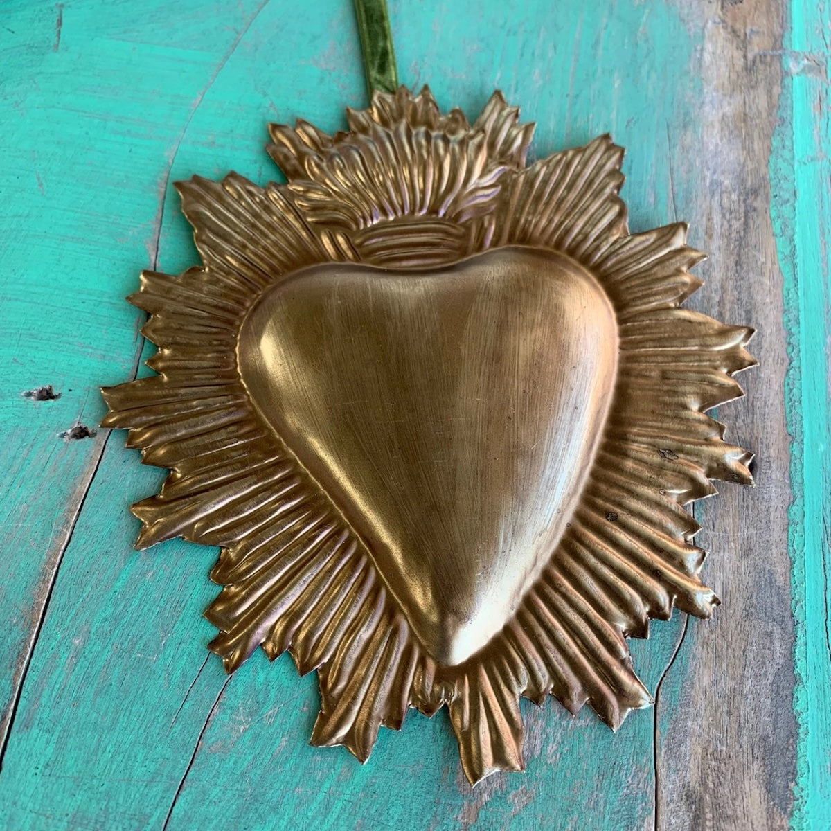 Heliotique | Ex Voto Sacred Heart Ornament