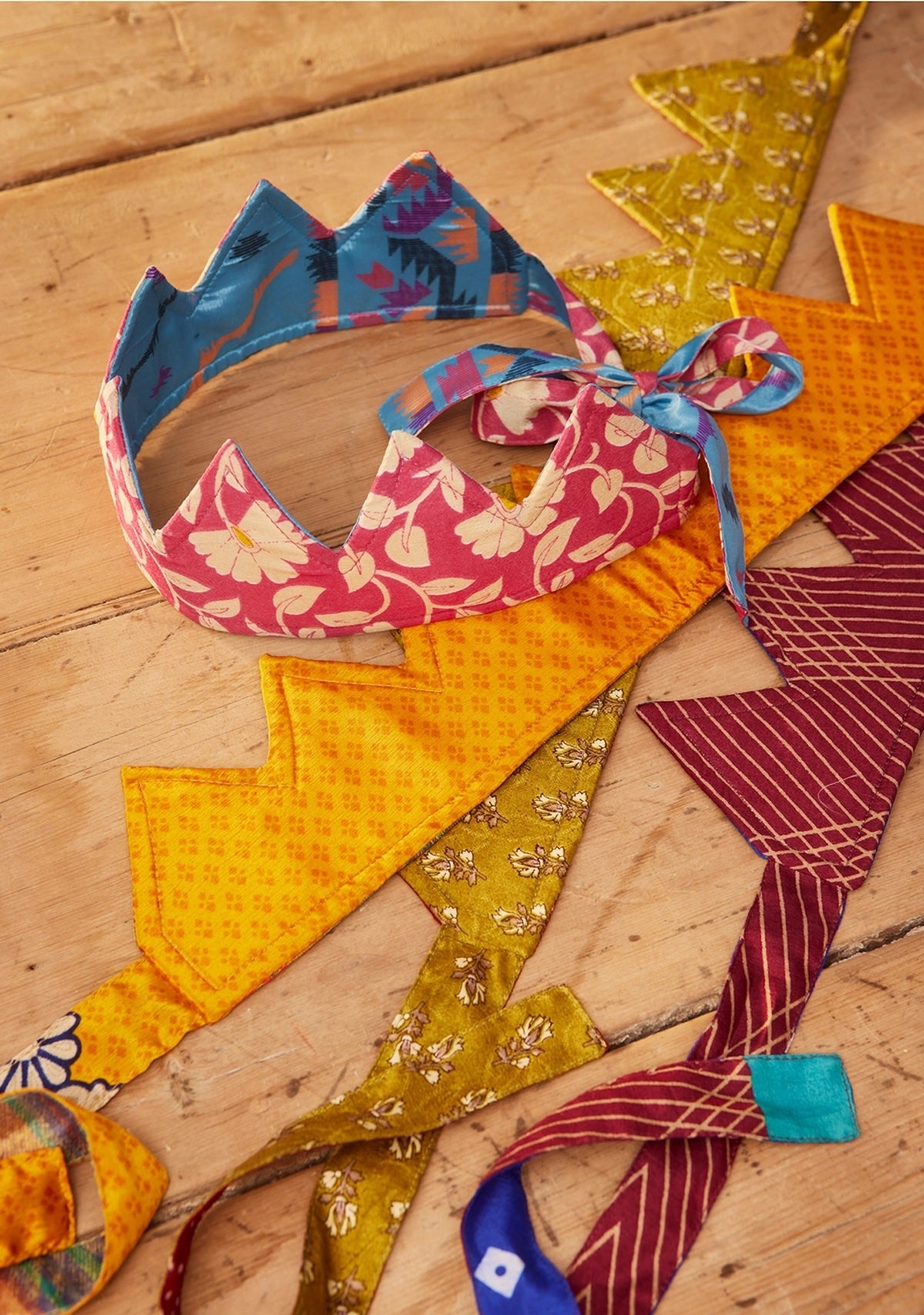 Heliotique Recycled Sari Christmas Crown Hat