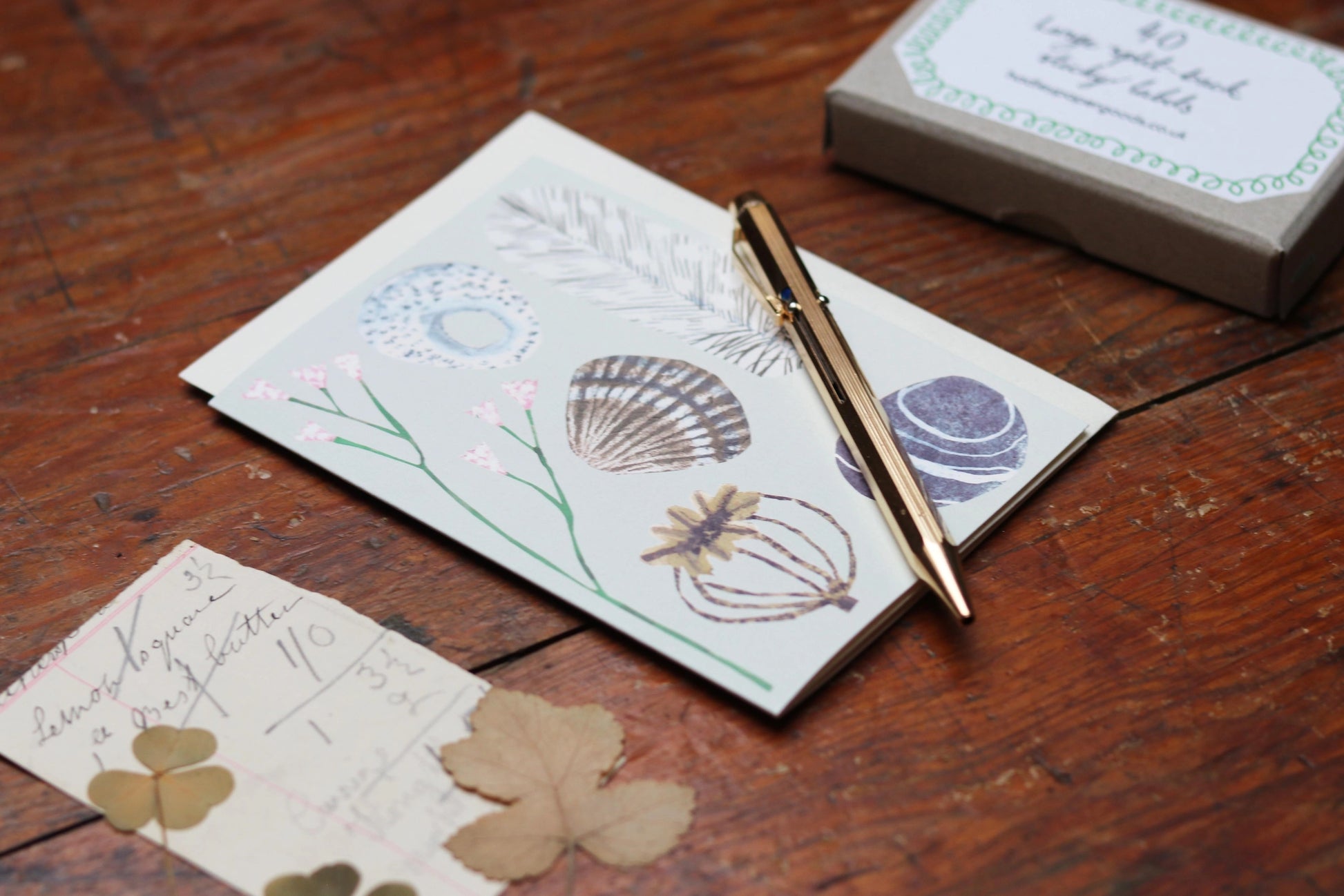 Heliotique Finds Card