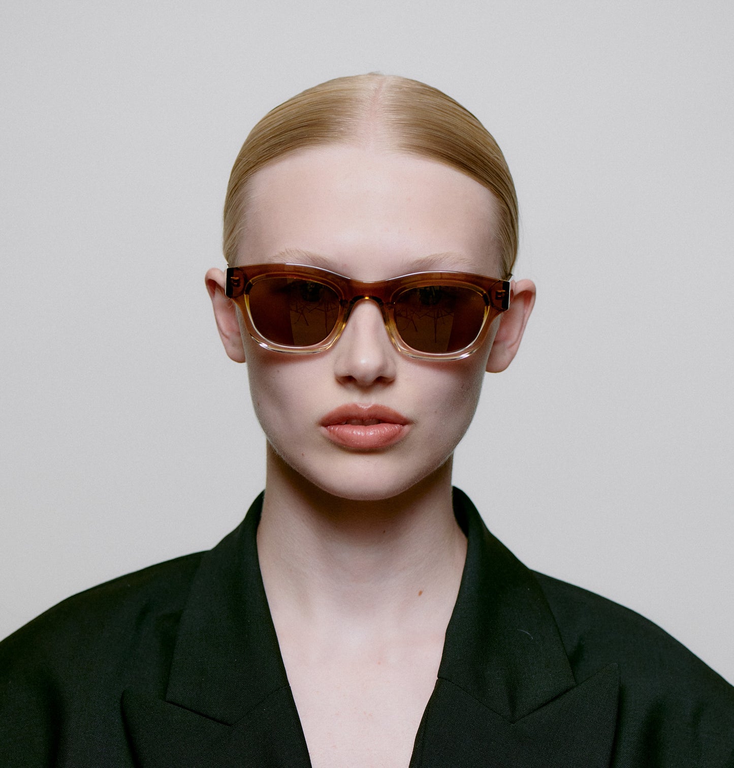 Heliotique | A.Kjaerbede Lane Sunglasses - Smoke / Champagne