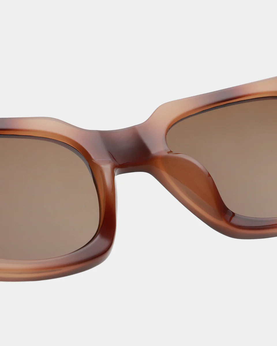 Heliotique Nancy Sunglasses - Demi Brown