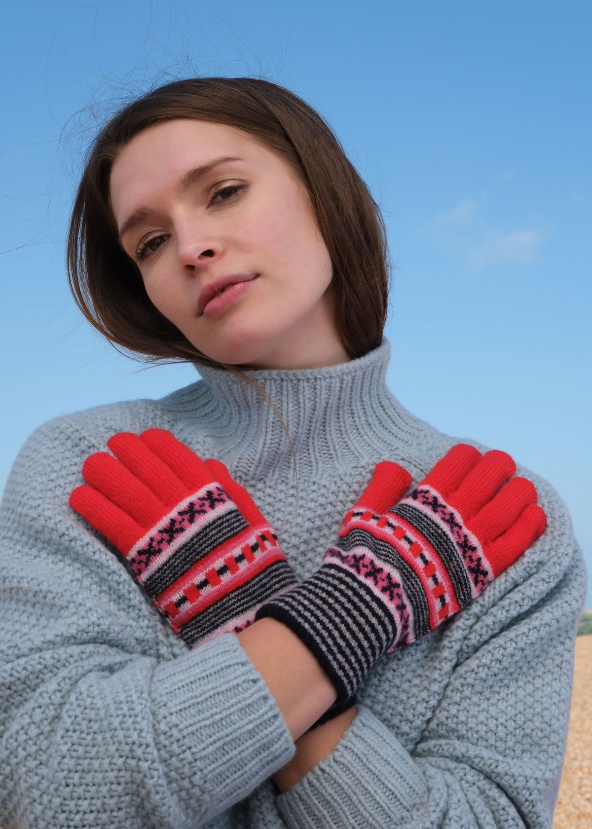 Heliotique | Quinton & Chadwick Dot & Cross Lambswool Gloves