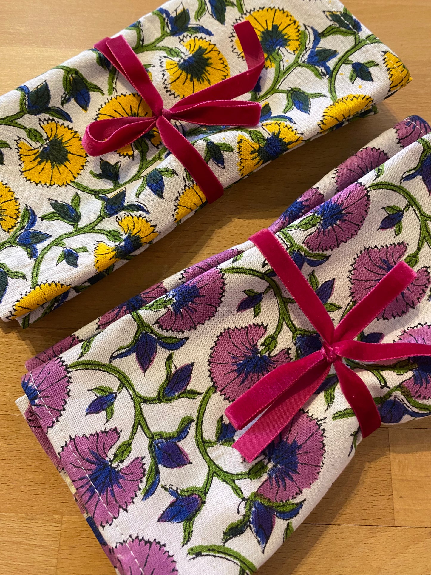 Heliotique | Set of 2 Indian Floral Napkins - Yellow