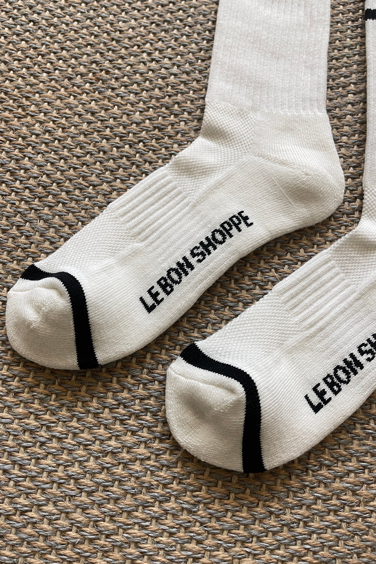 Heliotique | Le Bon Shoppe Extended Boyfriend Socks - Classic White