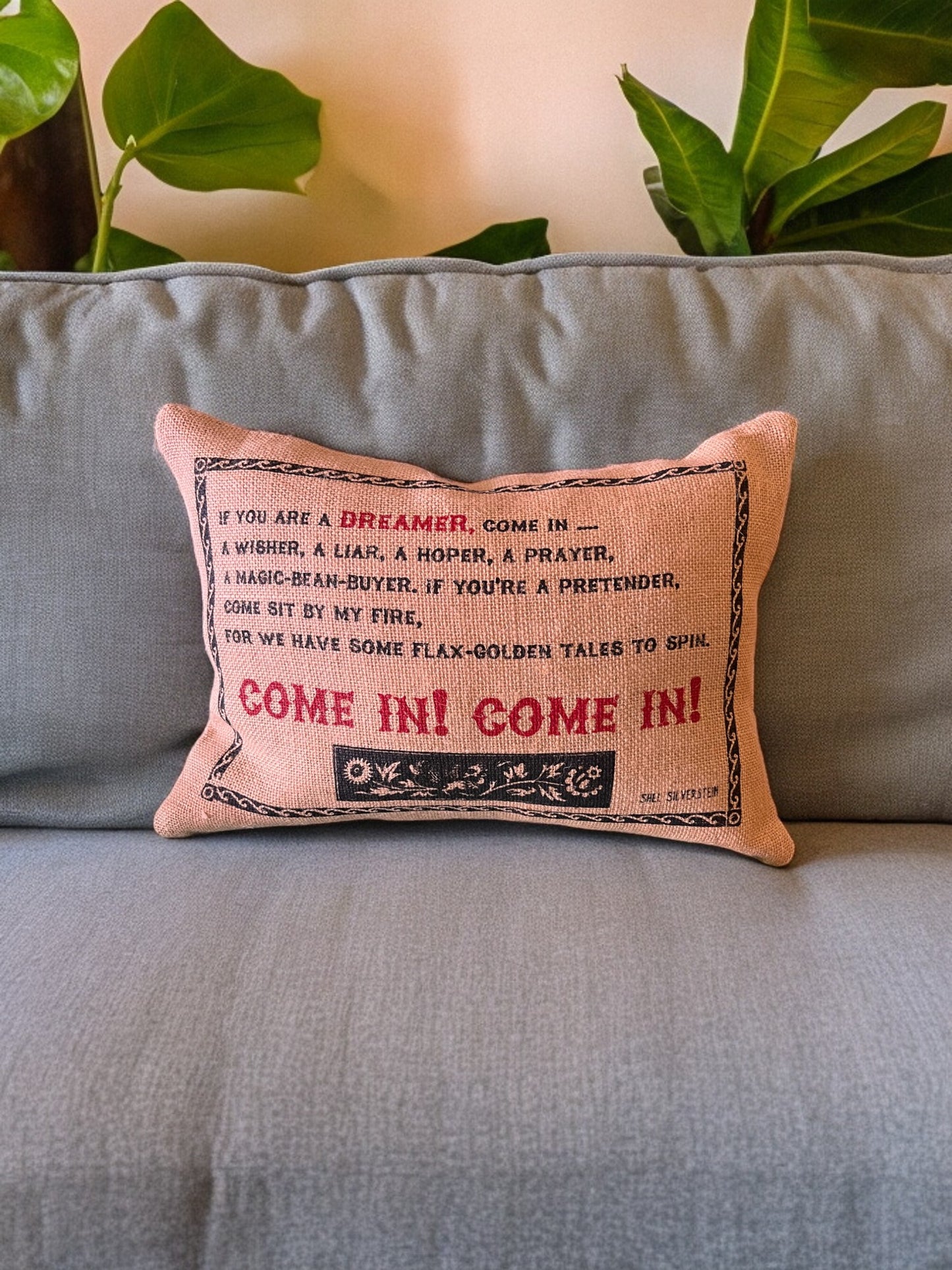 Small Jute Quote Cushion - Come in!