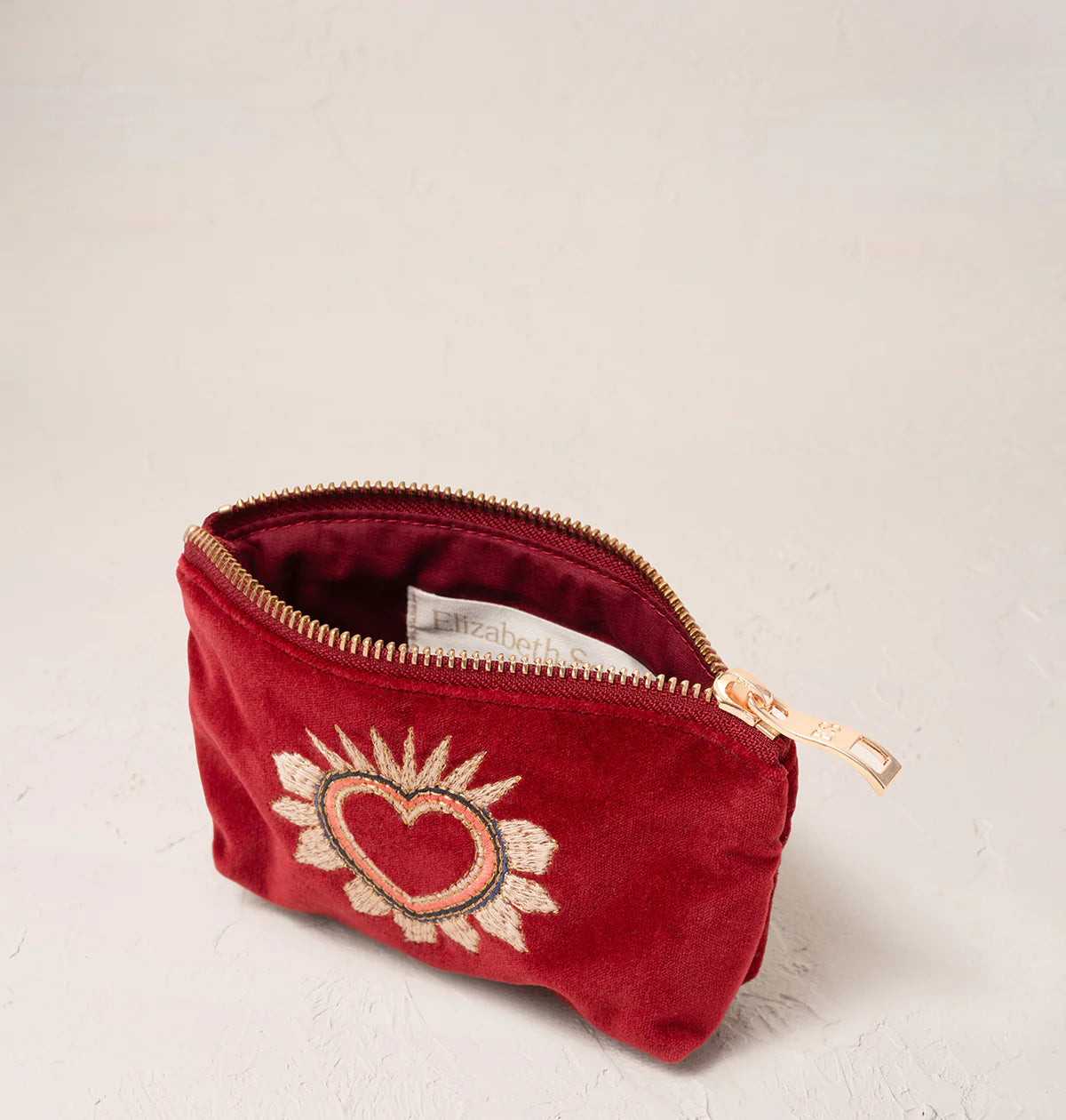 Heliotique | Elizabeth Scarlett Enchanted Heart Coin Purse - Rouge