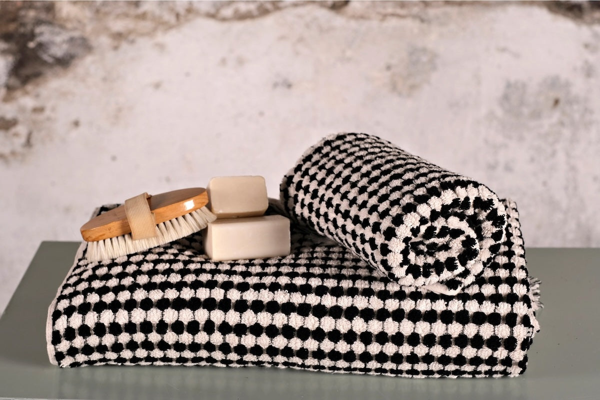 Heliotique Dotted Ultra Absorbent Cotton Towel - Black