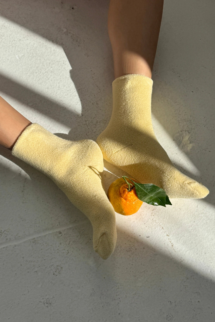 Heliotique | Le Bon Shoppe Cloud Socks - Lemon Water