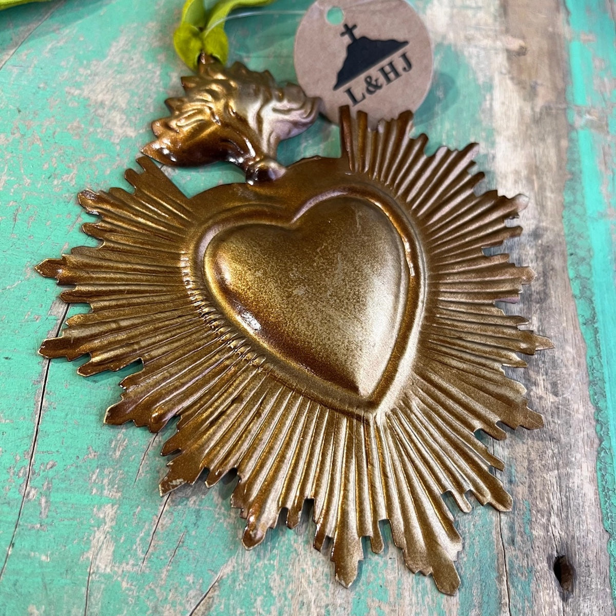 Heliotique | ExVoto Sacred Heart Ornament - Small Rays