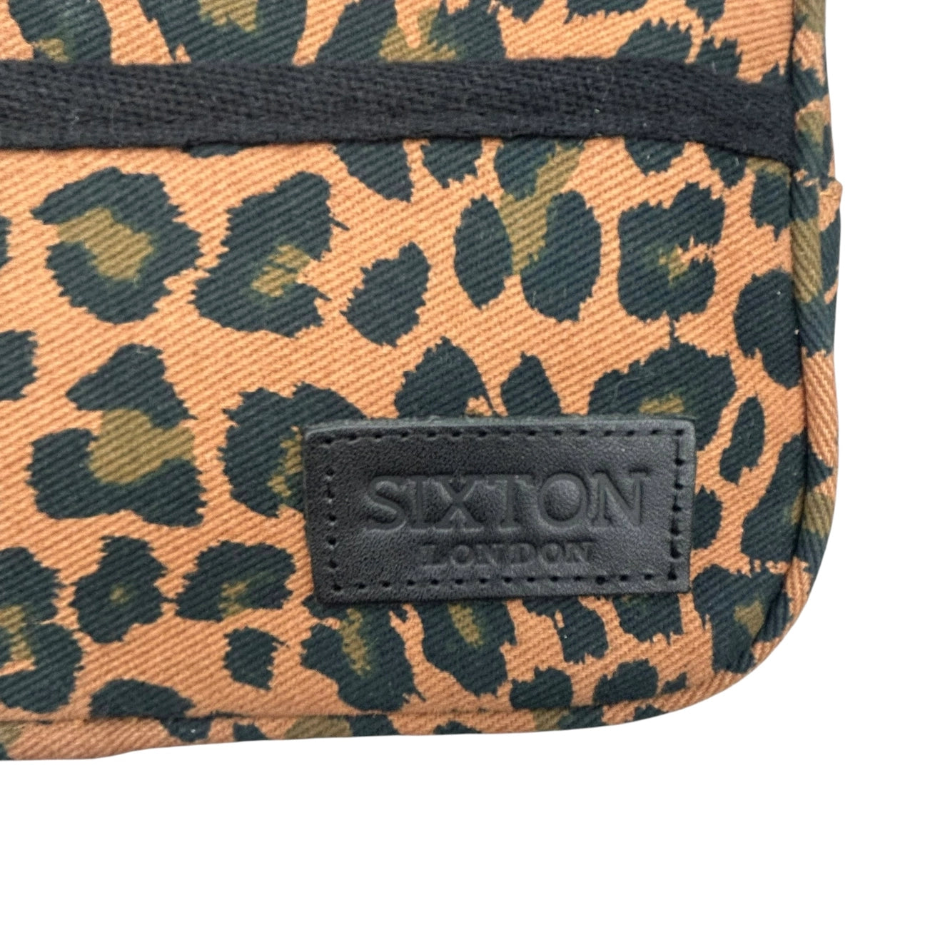 Heliotique | Sixton Large Leopard Cosmetic Bag