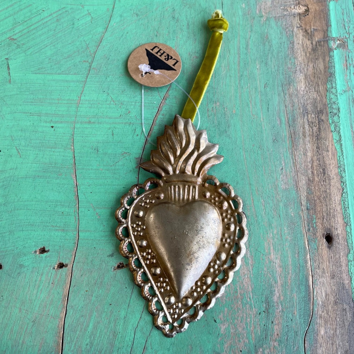 Heliotique | Ex Voto Sacred Heart Ornament - Cut Out