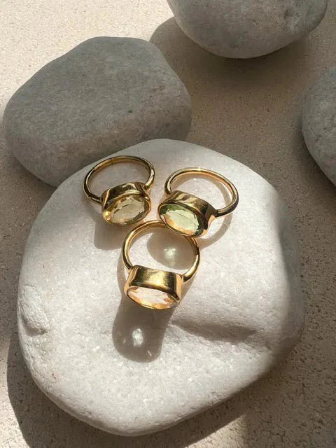 Heliotique | Shyla Oval Chunky Ring - Soft Green