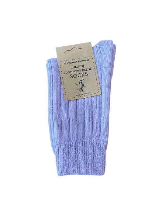 Heliotique | Original Aran Co. Women's Cashmere Socks - Lilac