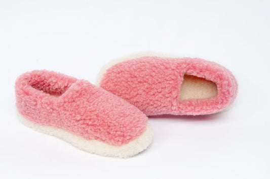 Heliotique | Yoko Wool Siberian Sheepskin Slippers in Pink