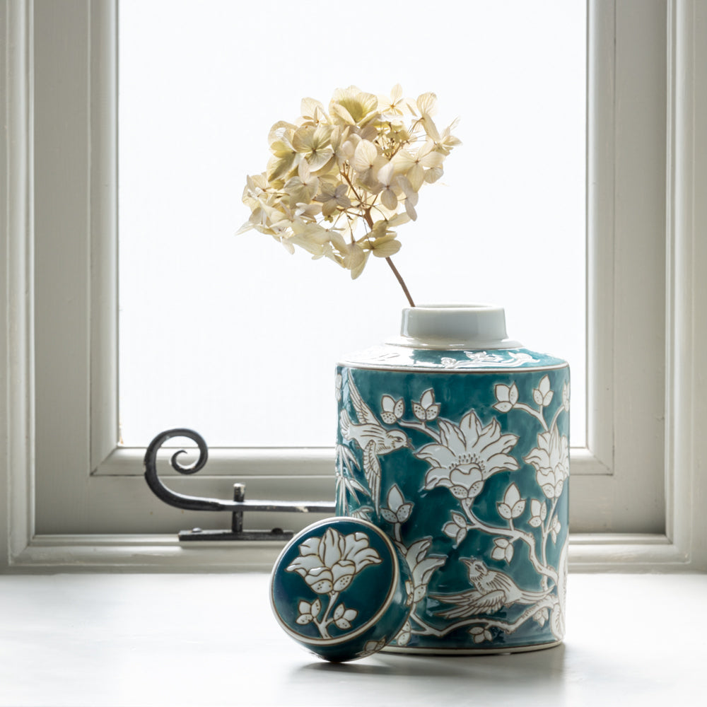 Heliotique | Grand Illusions Grandiflora Ginger Jar